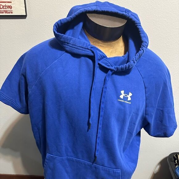 Under Armour ColdGear Mens XL Short Sleeve Hoodie - Picture 1 of 5